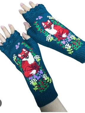 NIB Teal Knit Fox Embroidered Hand Warmers OS